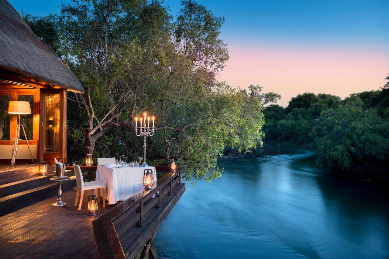 Royal Chundu Island Lodge Livingstone Esterno foto