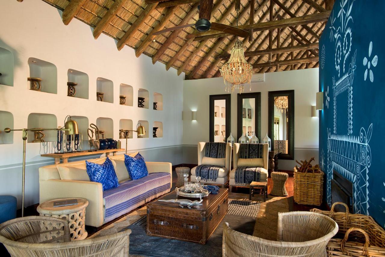 Royal Chundu Island Lodge Livingstone Esterno foto